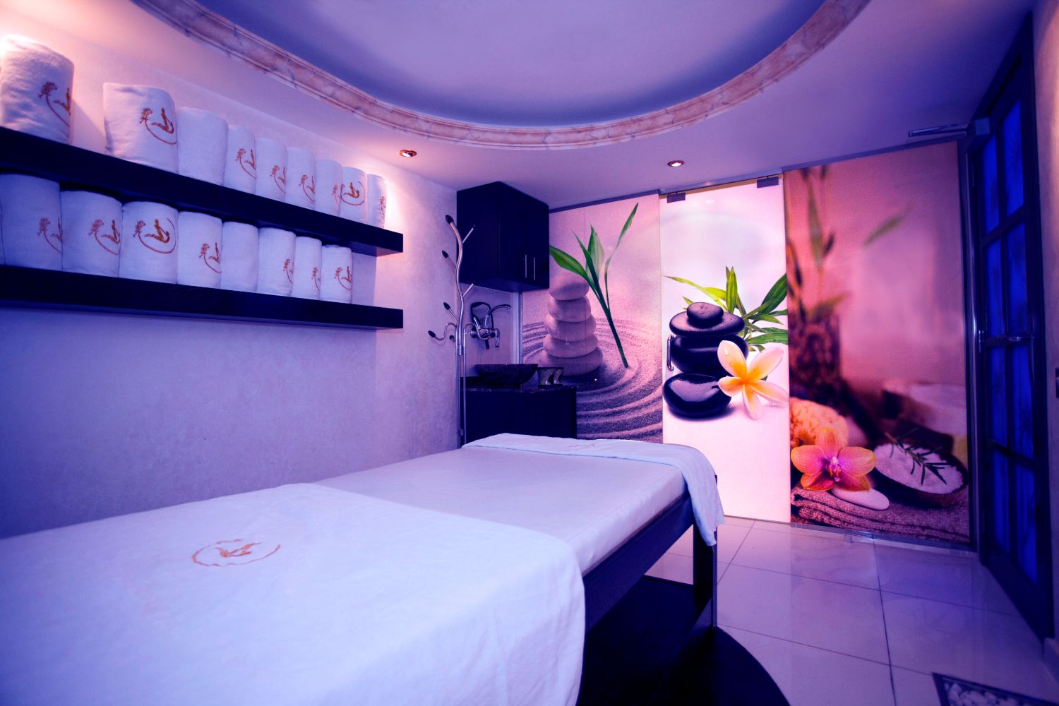 Capitol Hotel Dubai Spa, Massage Center